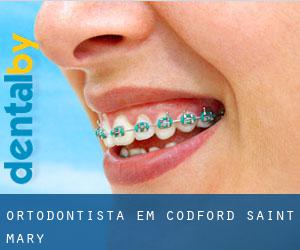 Ortodontista em Codford Saint Mary