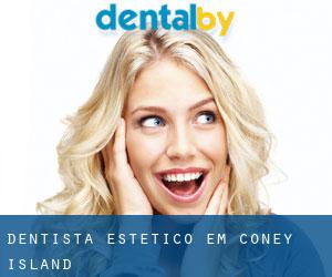 Dentista estético em Coney Island