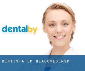 dentista em Blagoveščensk